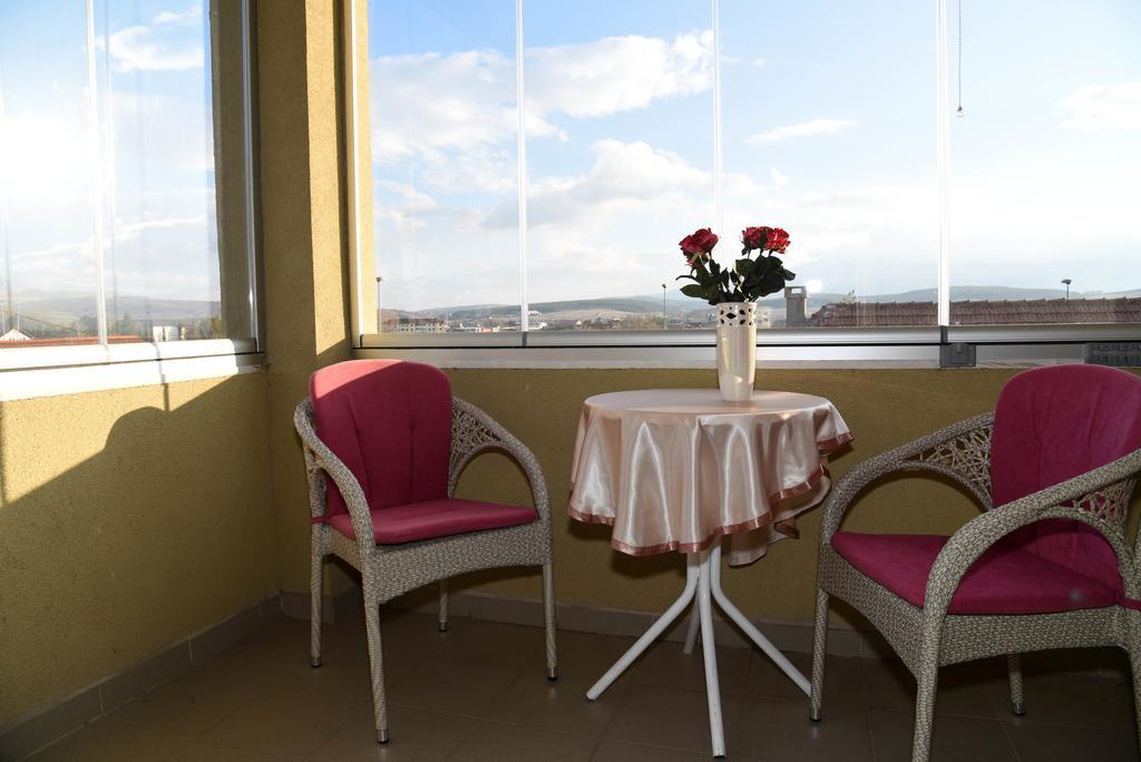 Apartment Mario Livno Bagian luar foto